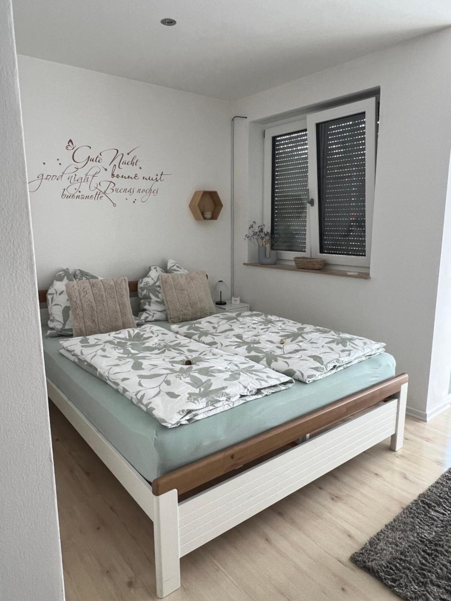 Gemuetliche Ferienwohnung Mit Charme Edling Buitenkant foto